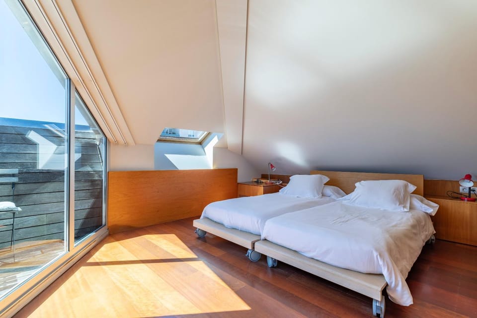 Bed, View (from property/room), Balcony/Terrace, Photo of the whole room, Bedroom