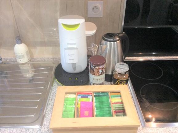 Coffee/tea facilities