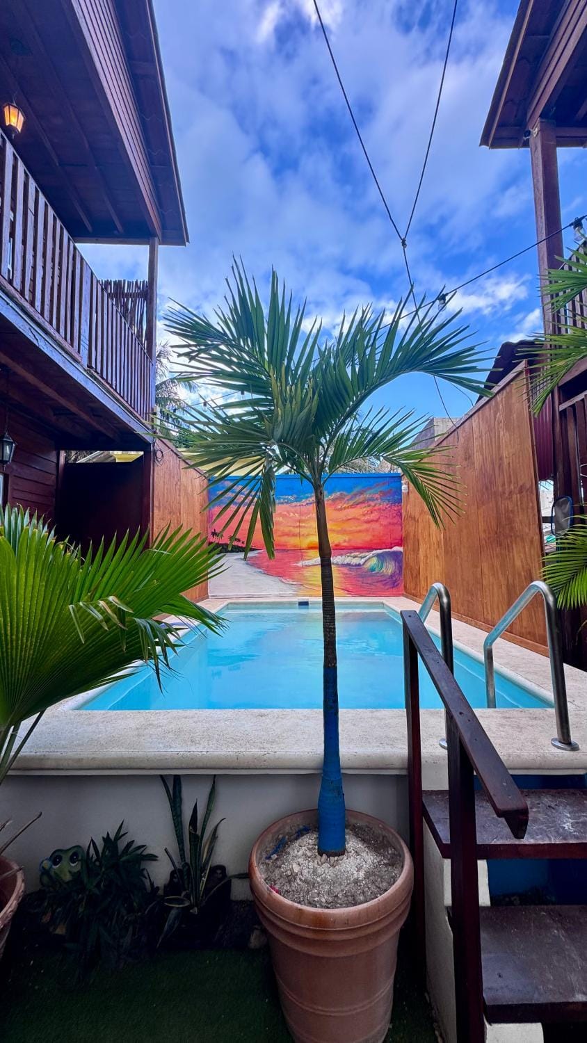 Swimming pool