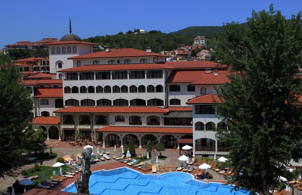 Patio, Swimming pool