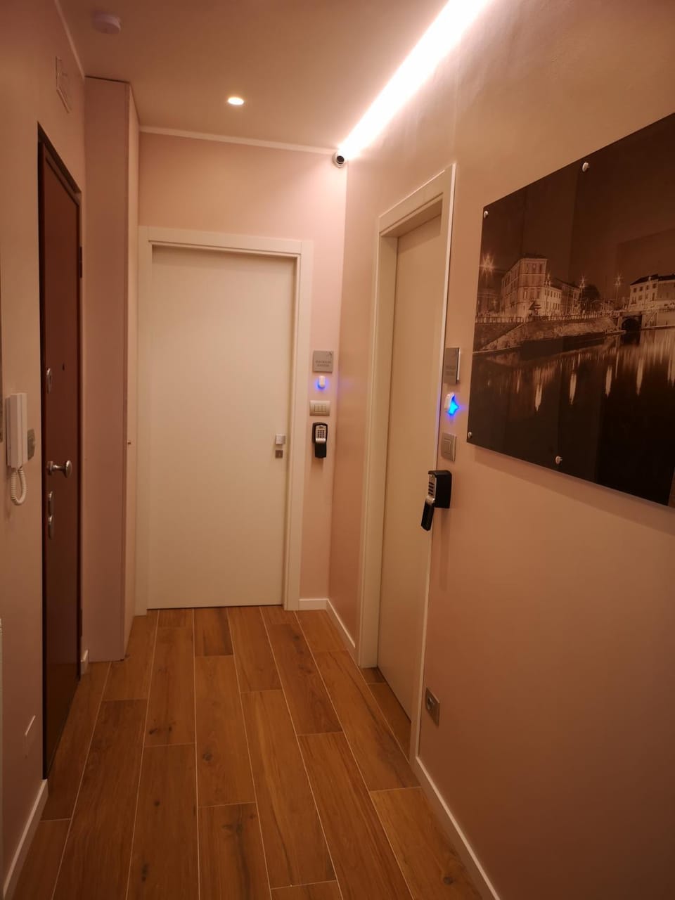 Facade/entrance, Lobby or reception