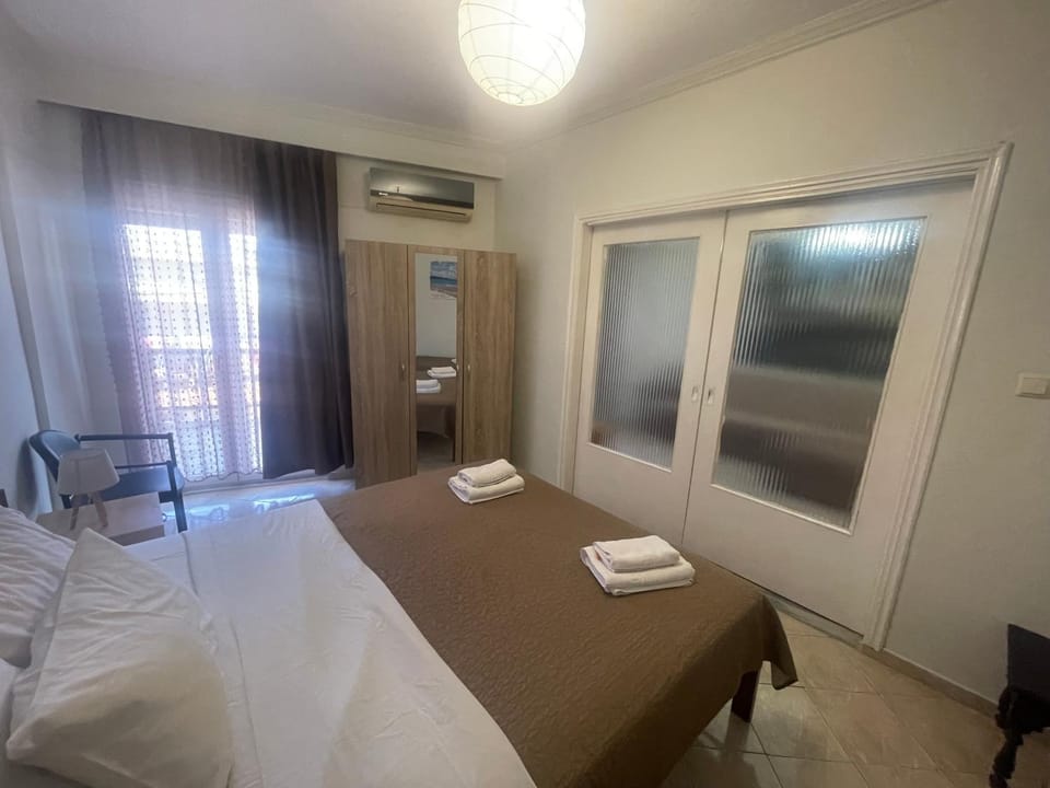 Dimitris Apartment 80m from the beach nea peramos Apartment in Nea Peramos