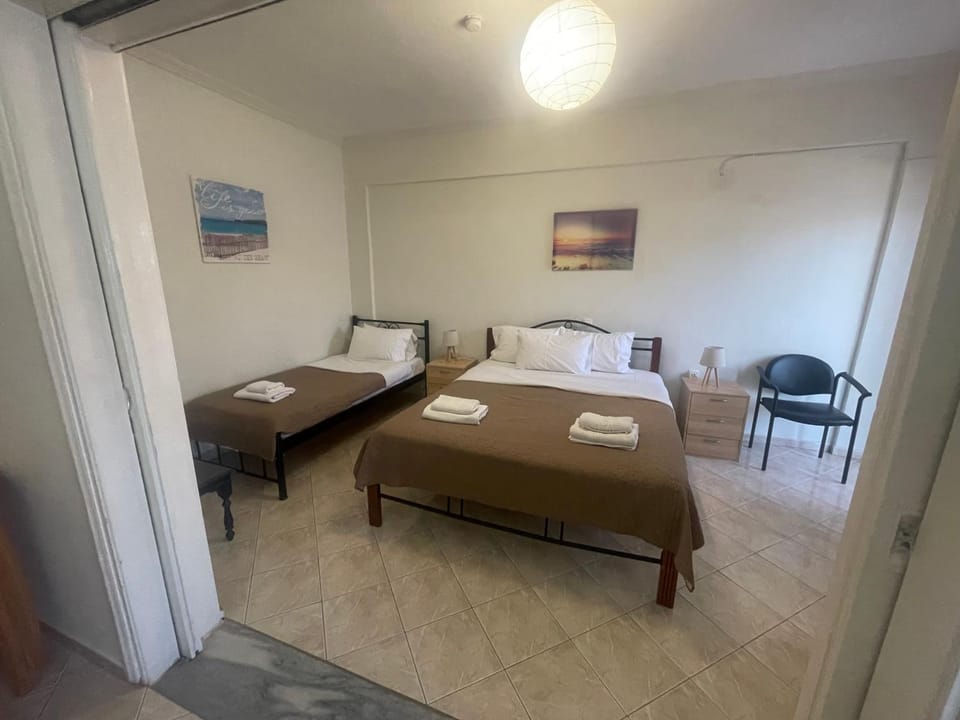 Dimitris Apartment 80m from the beach nea peramos Apartment in Nea Peramos
