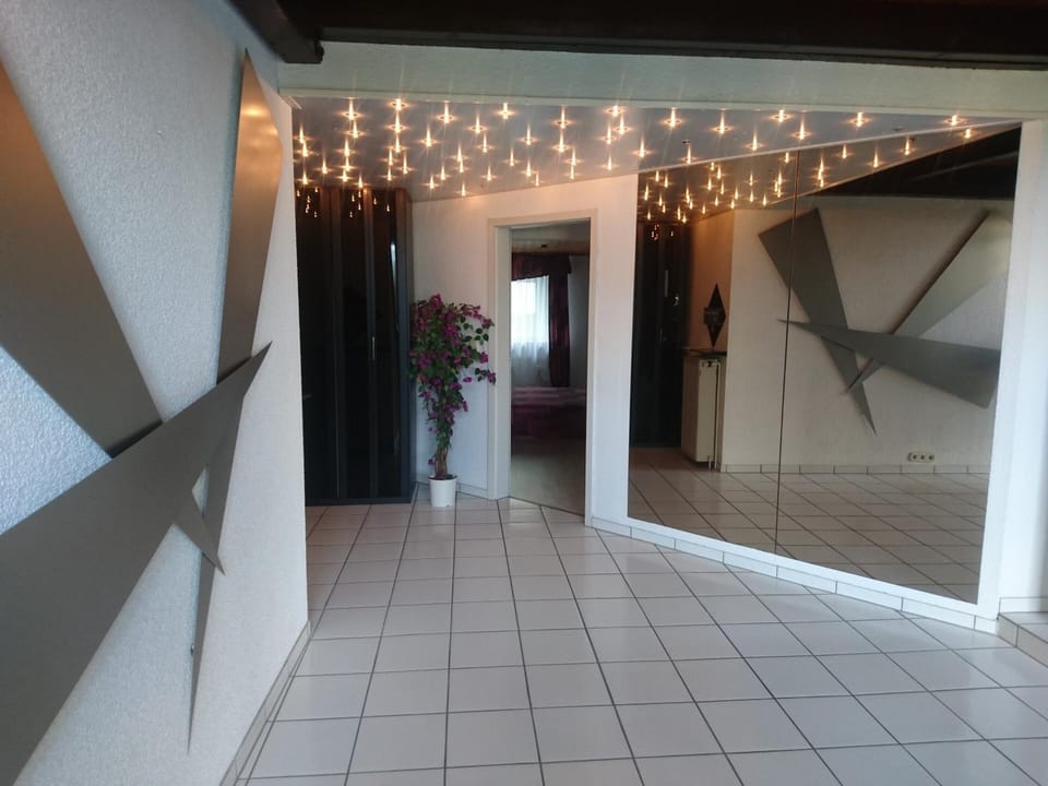 Fachwerkhaus in D 63667 Nidda für 8 bis 12 Personen Apartment in Hesse