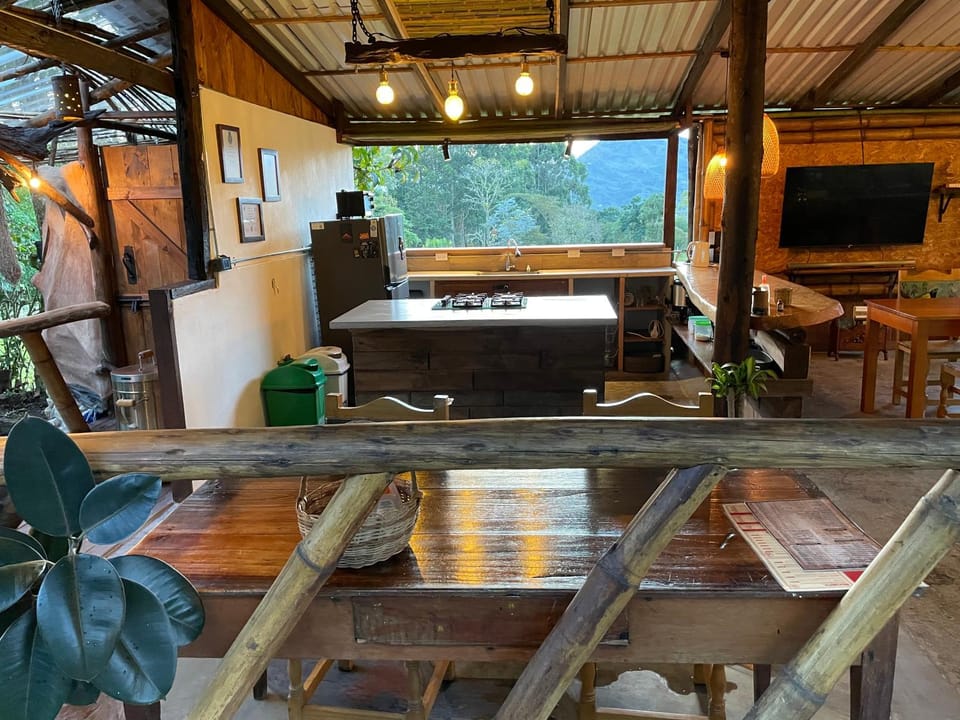 Cabin near the waterfall of love WiFi Jacuzzi Cabin in Jardín