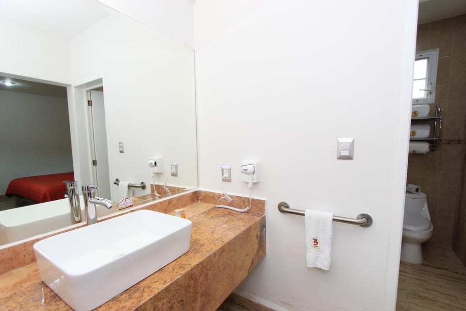 Hotel 5 inn Hotel in State of Guanajuato