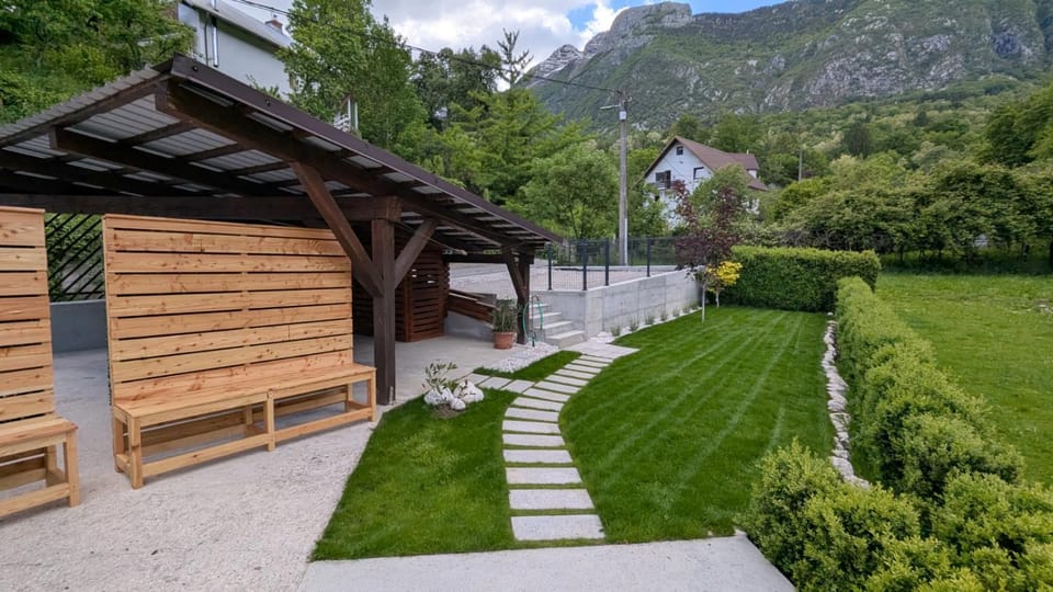 Garden, Garden view