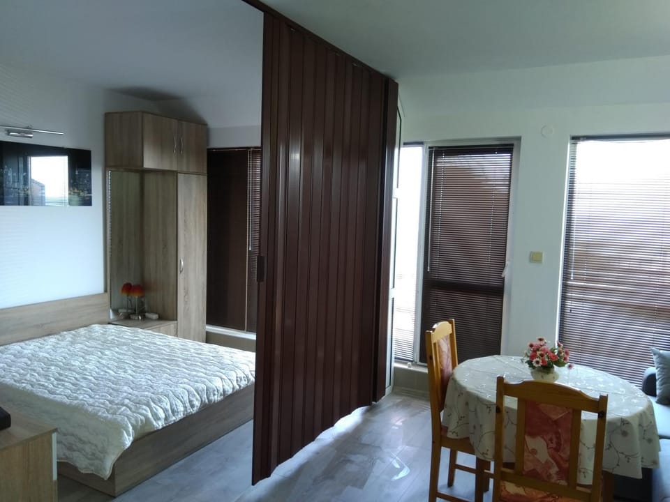 Sunny House Byala Apartment in Varna Province
