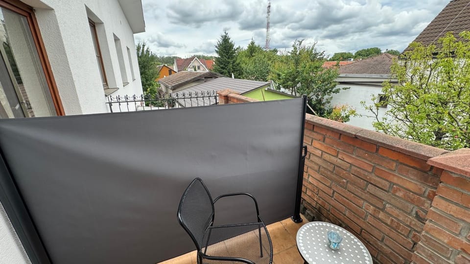 Property building, Day, View (from property/room), Balcony/Terrace
