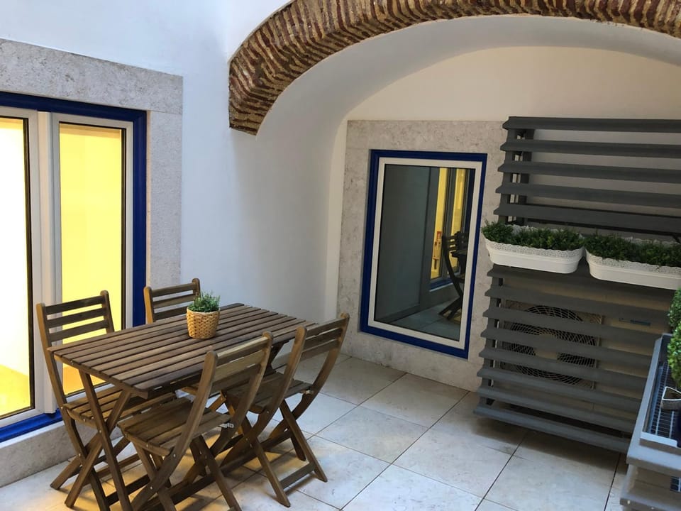Patio, Balcony/Terrace, Dining area
