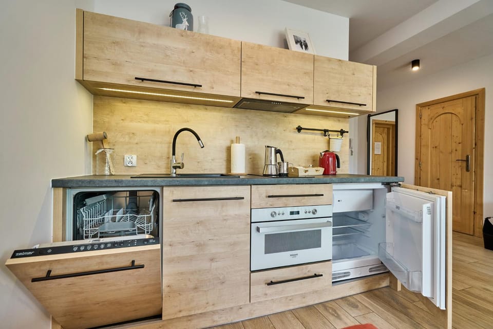 dishwasher, minibar, toaster
