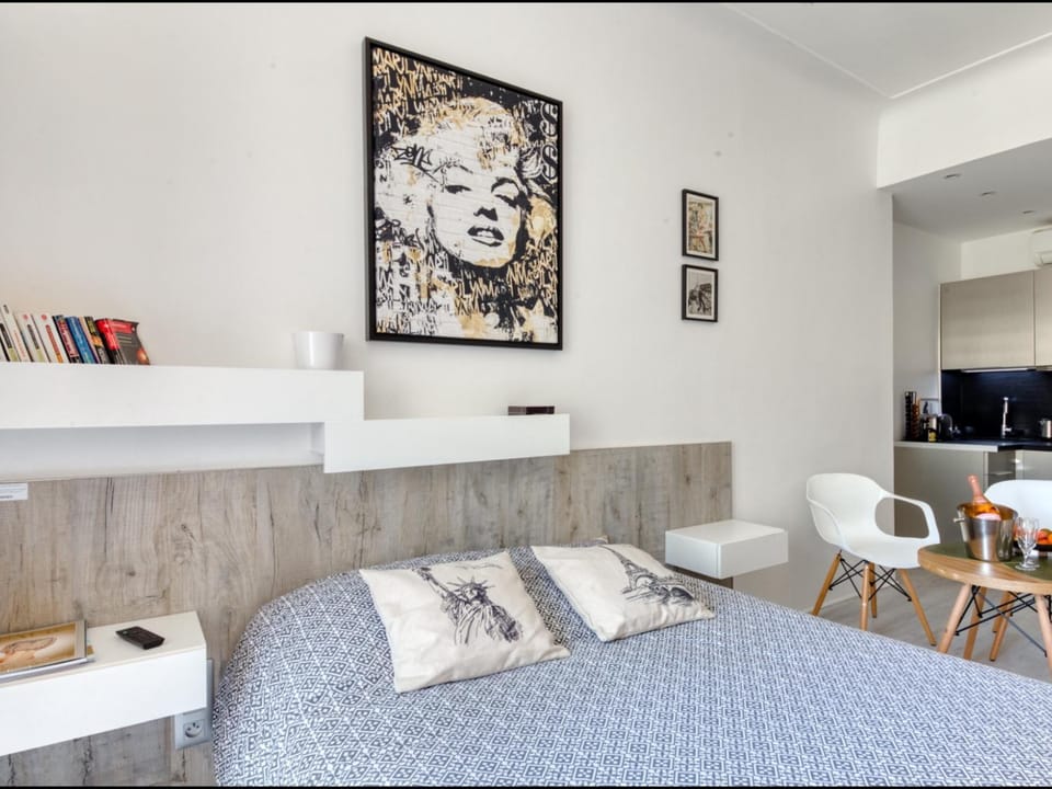 Cannes Croisette Concorde Miramar Apartment in Cannes