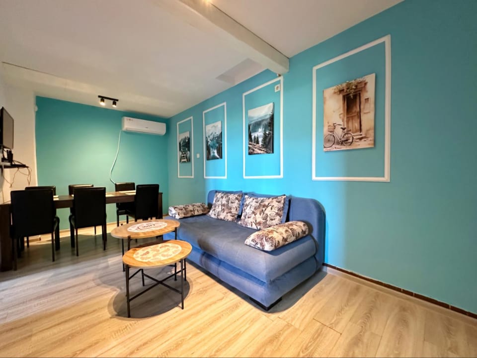 Sunny balconies apartments Skadar Lake House in Podgorica Municipality, Montenegro