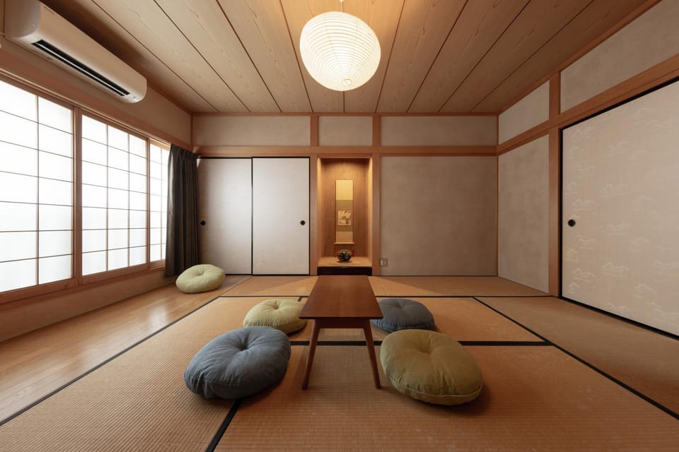 Photo of the whole room, Bedroom, pet friendly, pet friendly