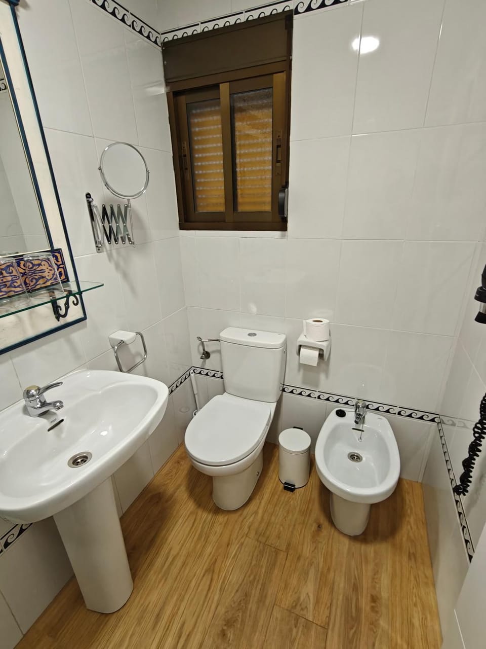Shower, Bathroom, bidet