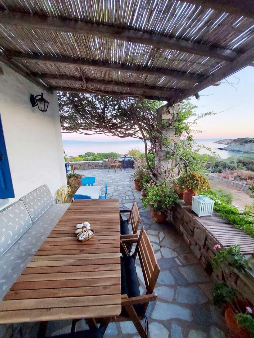 View (from property/room), Balcony/Terrace, Dining area