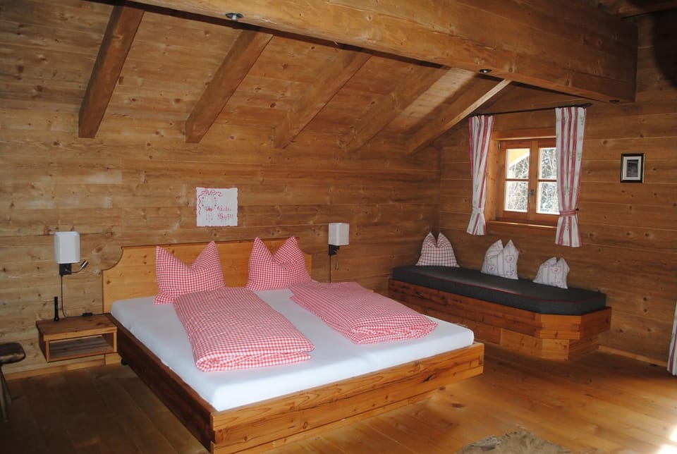 Spa and wellness centre/facilities, Photo of the whole room, Bedroom