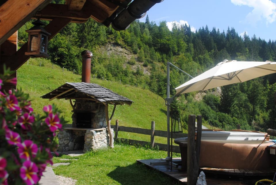 Summer, BBQ facilities, Garden, Hiking, Garden view, Mountain view