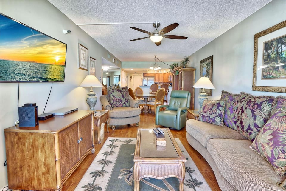 Villa Madeira 404 - Premier House in Madeira Beach