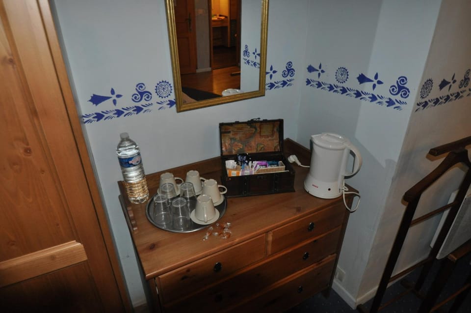 Coffee/tea facilities
