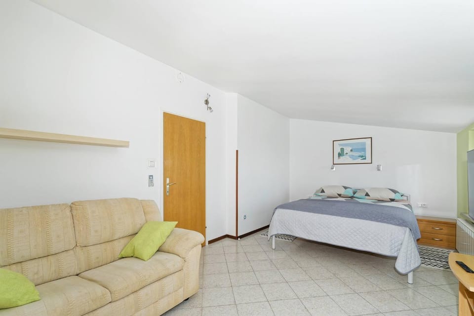 Living room, Seating area, Bedroom