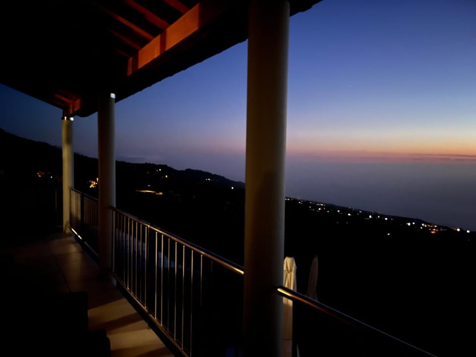 Natural landscape, Balcony/Terrace, Sunset