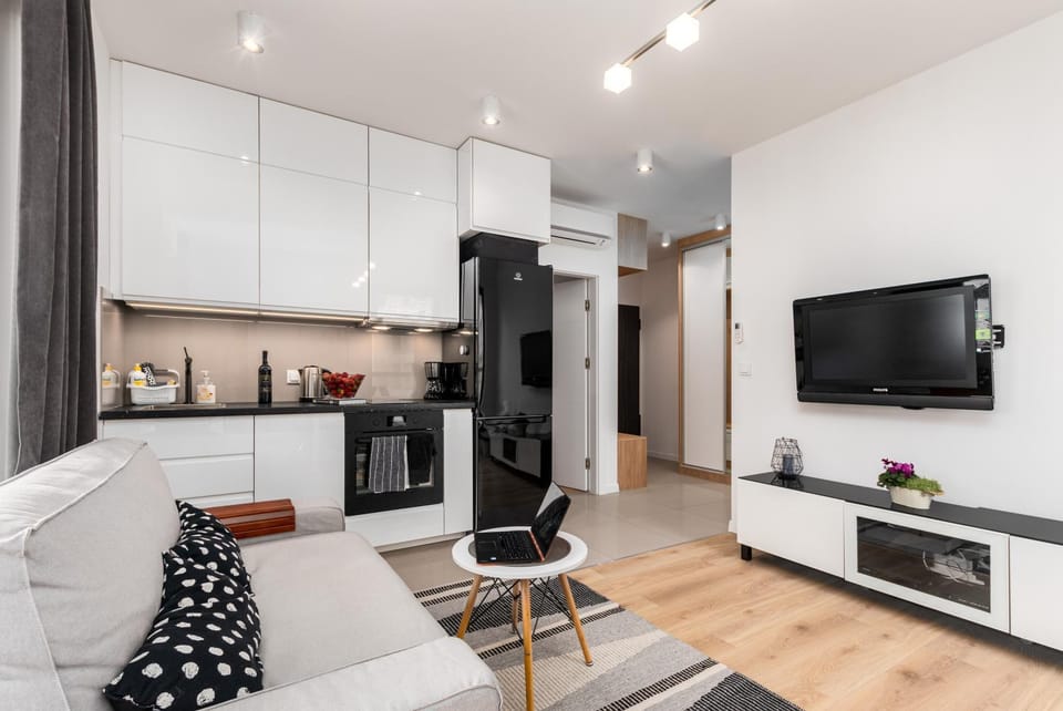 TV and multimedia, Living room, Seating area, Dining area, Communal kitchen