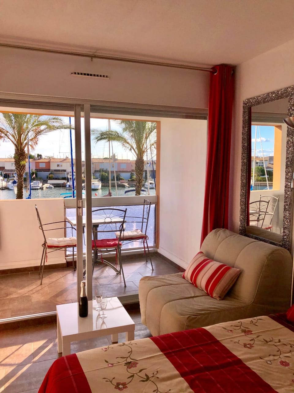 Cap Capistol Studio le Cap d'Agde vue port Apartment in Agde