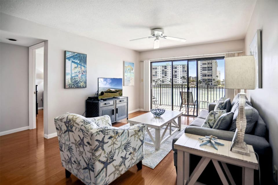 Land's End 5-303 Gulf-Bay Front House in Sunset Beach