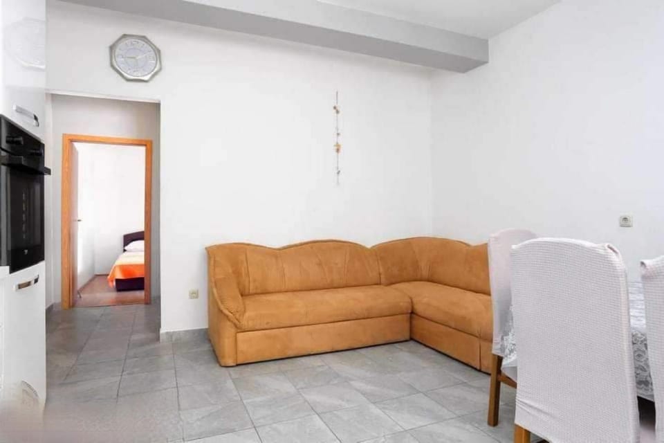 Luce Apartment in Šibenik-Knin County, Croatia