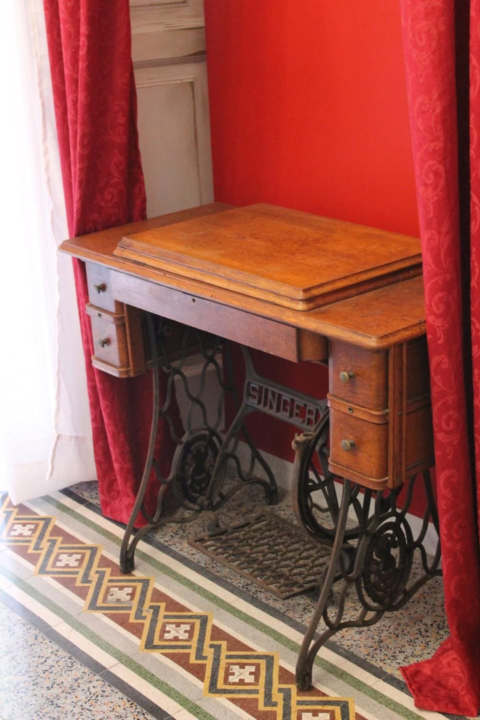Decorative detail, Bedroom