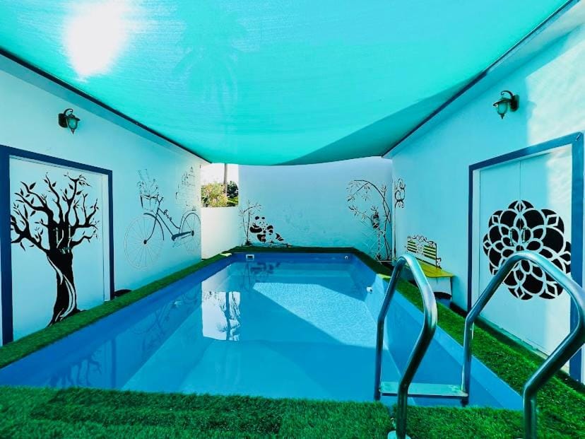 Bleu & Blanc Bed and Breakfast in Puducherry