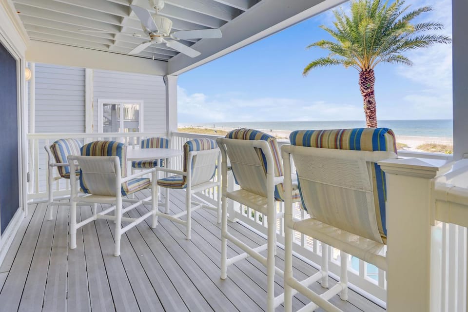 Sunset Villas 1 House in Redington Shores