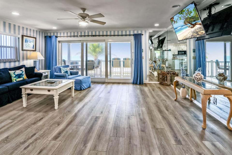 Sunset Villas 3 House in Redington Shores