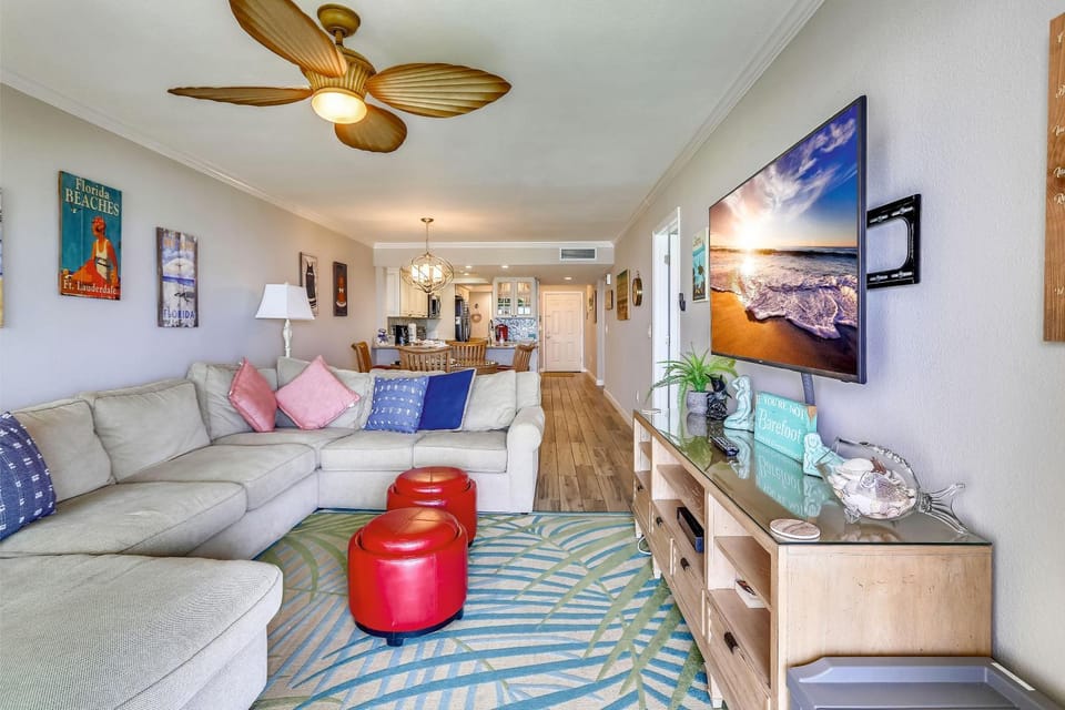 Land's End 11-405 Beach Front - Premier House in Sunset Beach