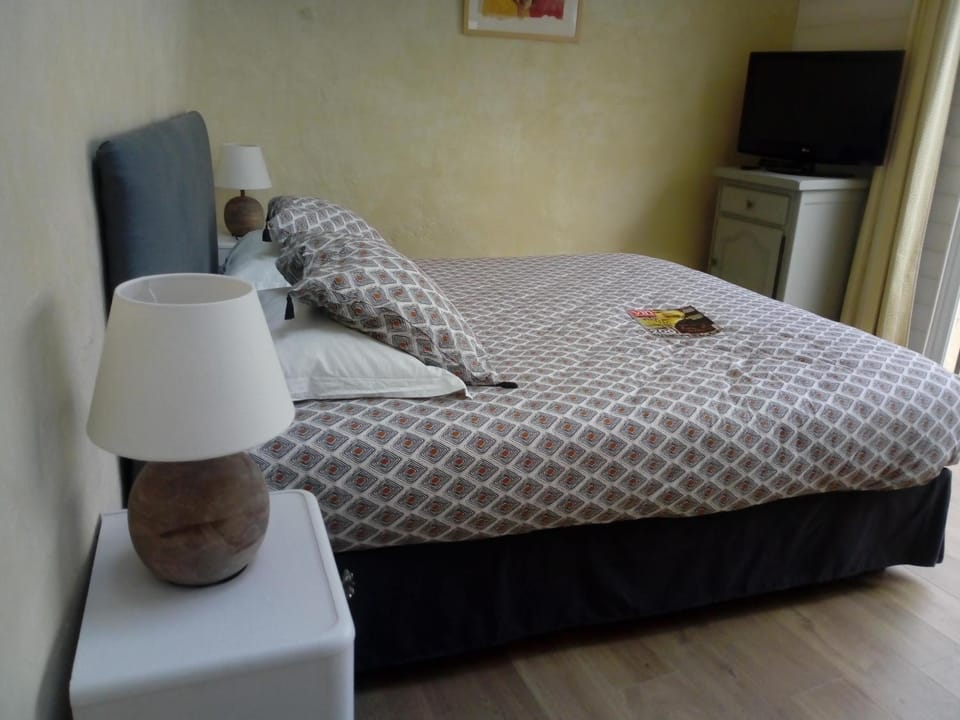 Chambre indépendante à Carcassonne Bed and Breakfast in Carcassonne