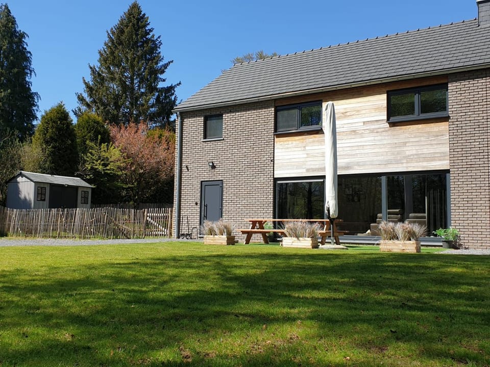 Maison La Lande House in Wallonia, Belgium