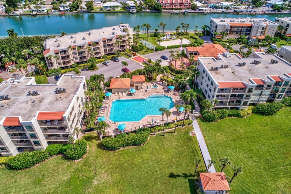 Land's End 1-202 Bay Front House in Sunset Beach