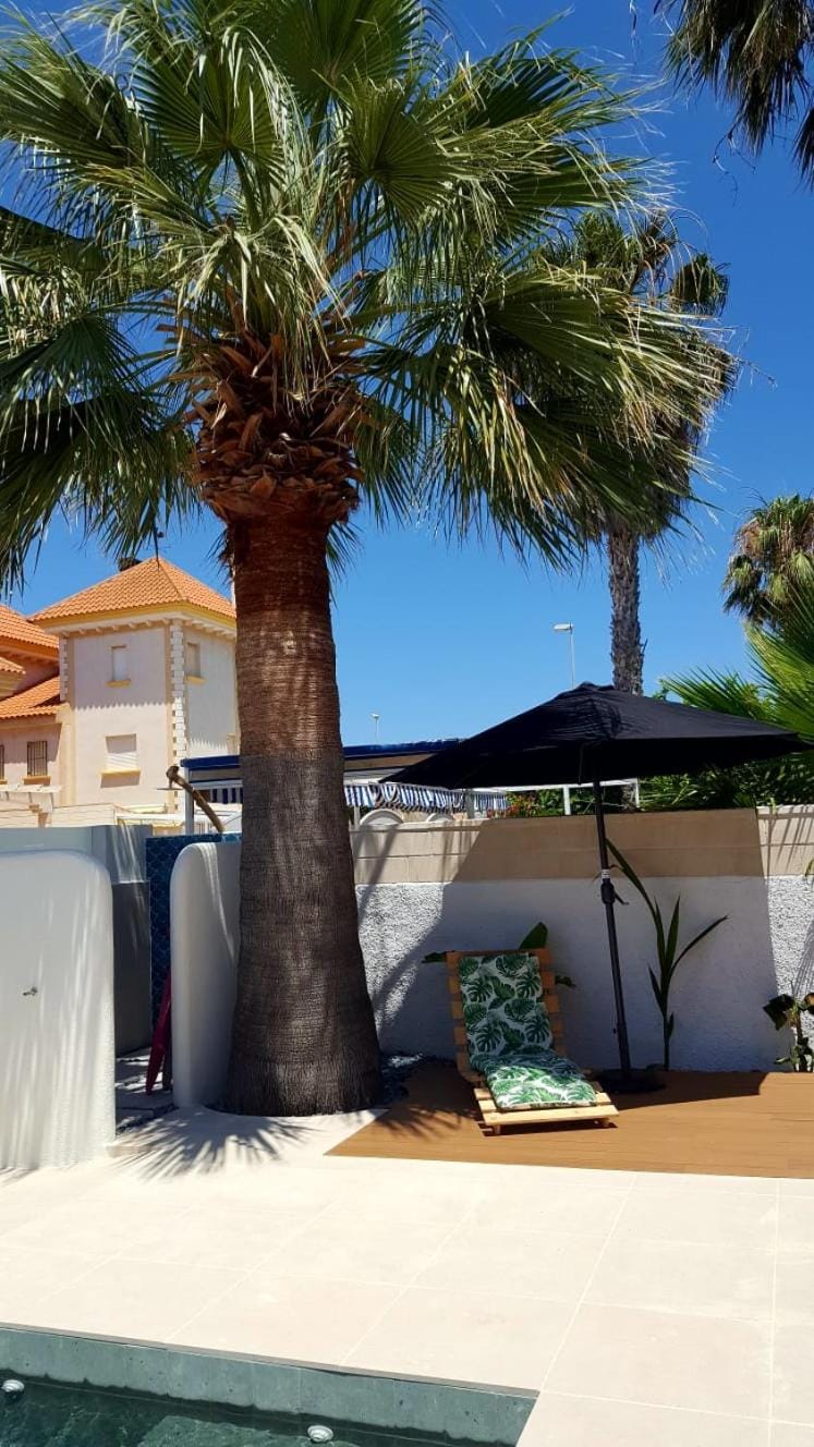 villa en torre de la horadada a 240m de la playa House in Vega Baja del Segura