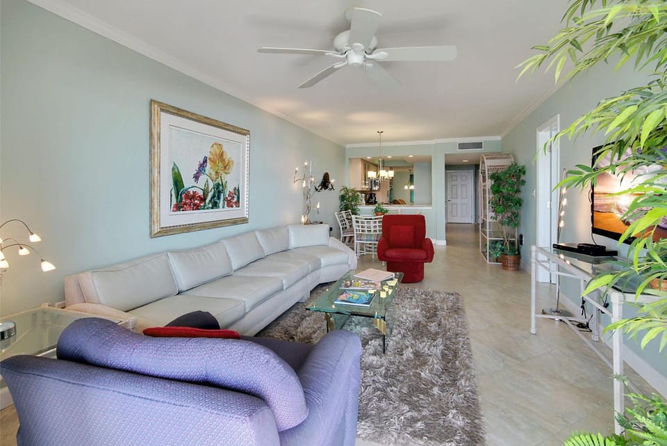 Land's End 11-406 Beach Front - Premier House in Sunset Beach