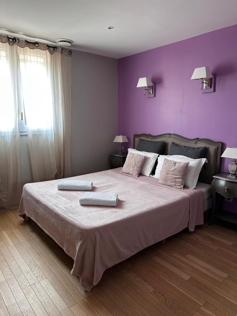 chambres "gard'échoise" Inn in Provence-Alpes-Côte d'Azur