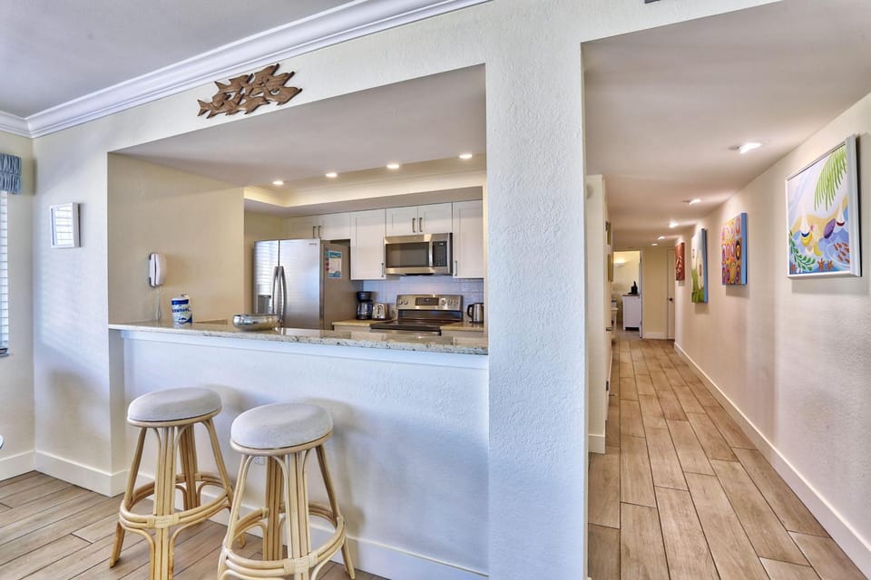 Land's End 7-406 Beach Front - Premier House in Sunset Beach
