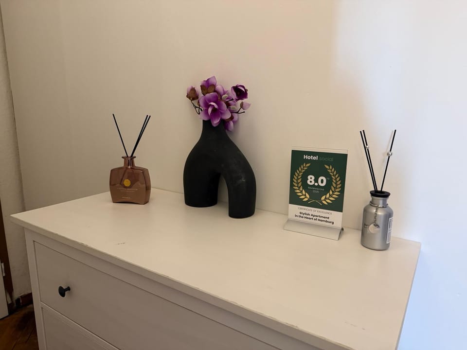 Photo of the whole room, Certificate/Award