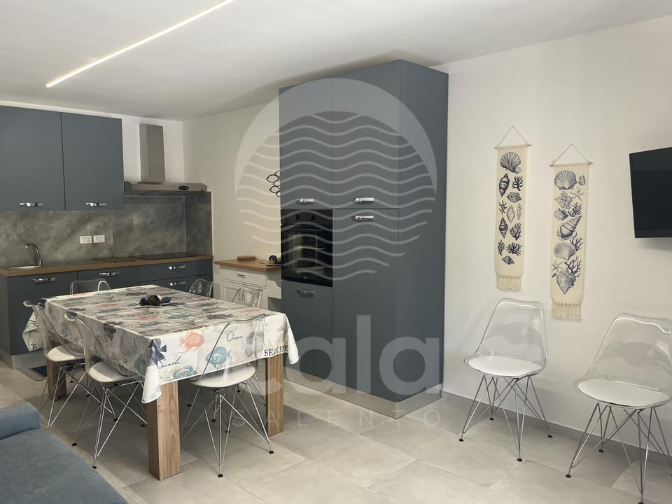 TV and multimedia, Kitchen or kitchenette, Living room, Dining area