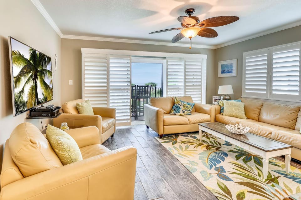 Land's End 7-306 Beach Front - Premier House in Sunset Beach