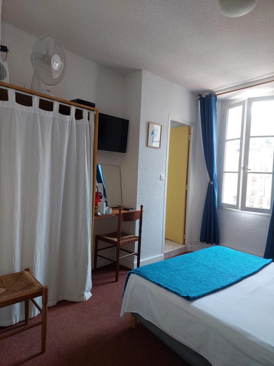 La Fontaine - Chambres d'Hôtes Bed and Breakfast in Catalonia