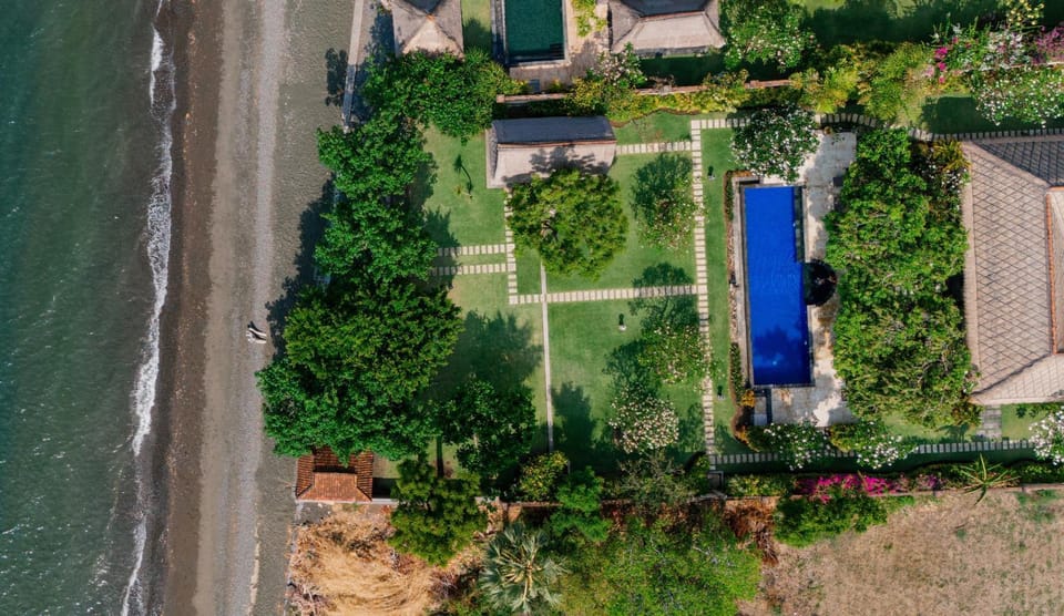 Property building, Day, Bird's eye view, Garden, Beach, Beach, Garden view, Sea view, Sea view, Swimming pool