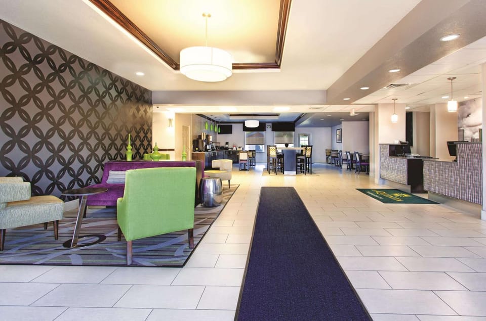 Lobby or reception, On site
