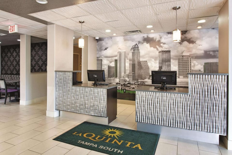 Lobby or reception, On site