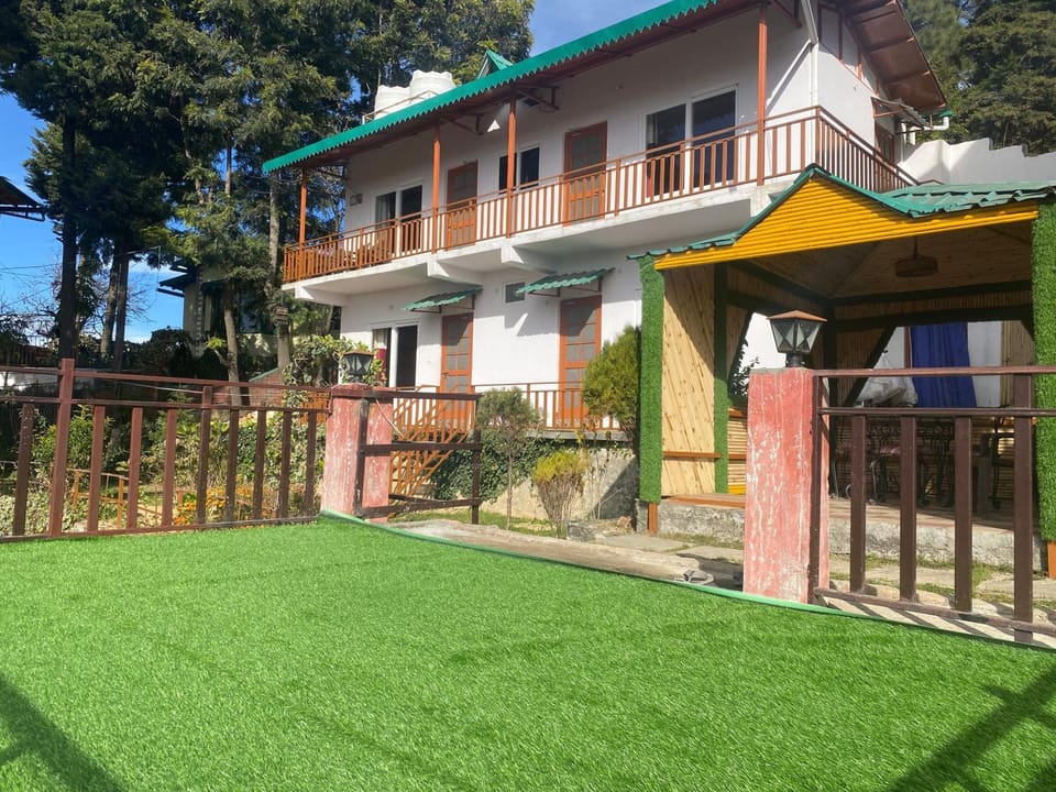 Khushi Cottage Bed and Breakfast in Uttarakhand